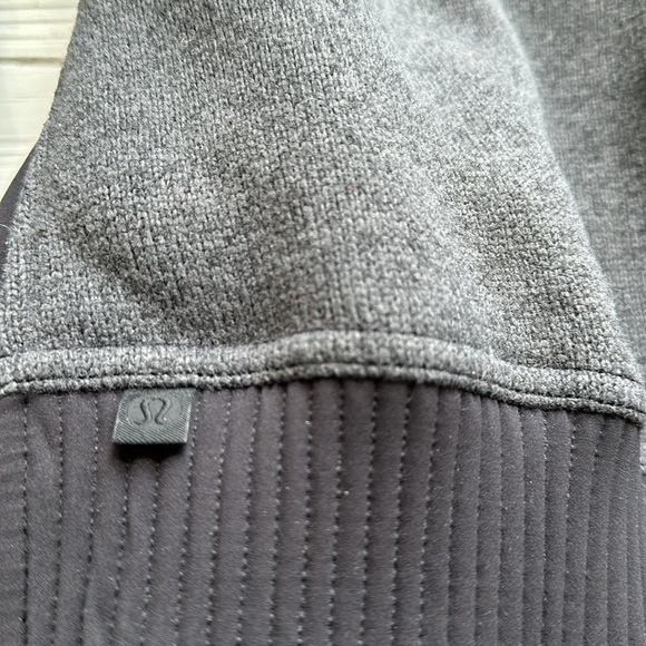 Lululemon Both Ways Bomber Heathered Black/Black size 6 - Picture 11 of 13